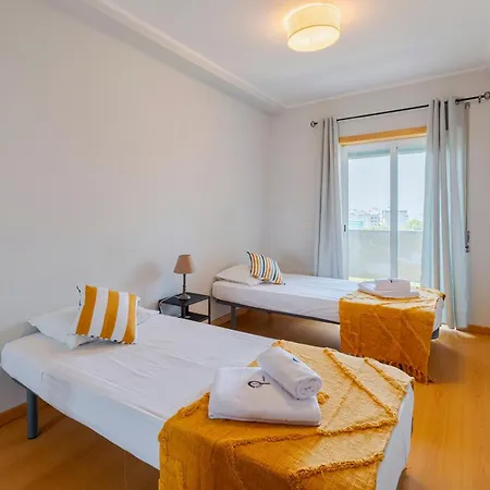 Camilo - By Y Concept Apartman *